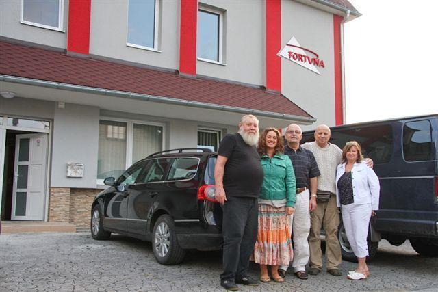 Guest House Penzion Fortuna Tvrdosin Exteriör bild
